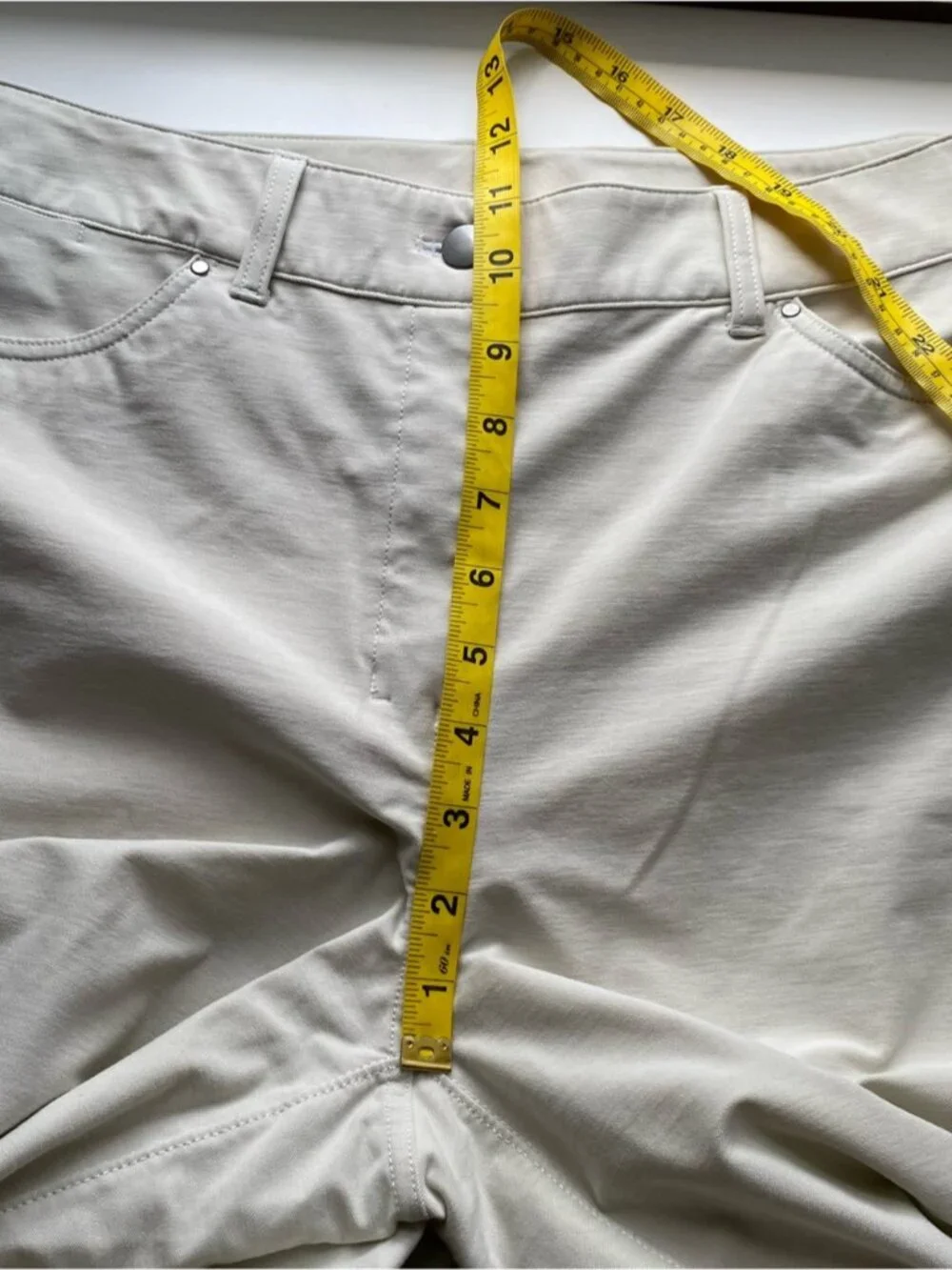 Lululemon City Sleek 5 Pocket High-Rise Wide-Leg Pant Woman 32 Bone Office 2023